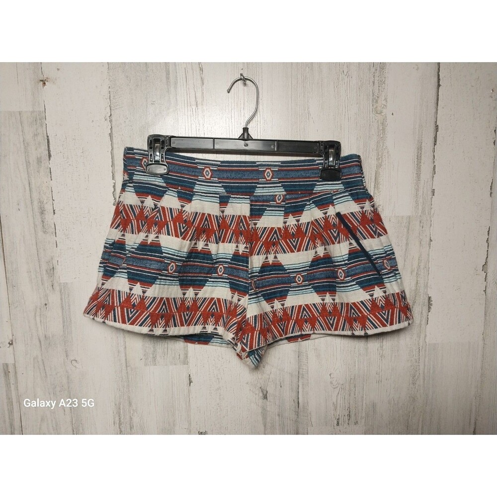 Zara Women's Size 2 Aztec Print Pleated Shorts Boho Woven